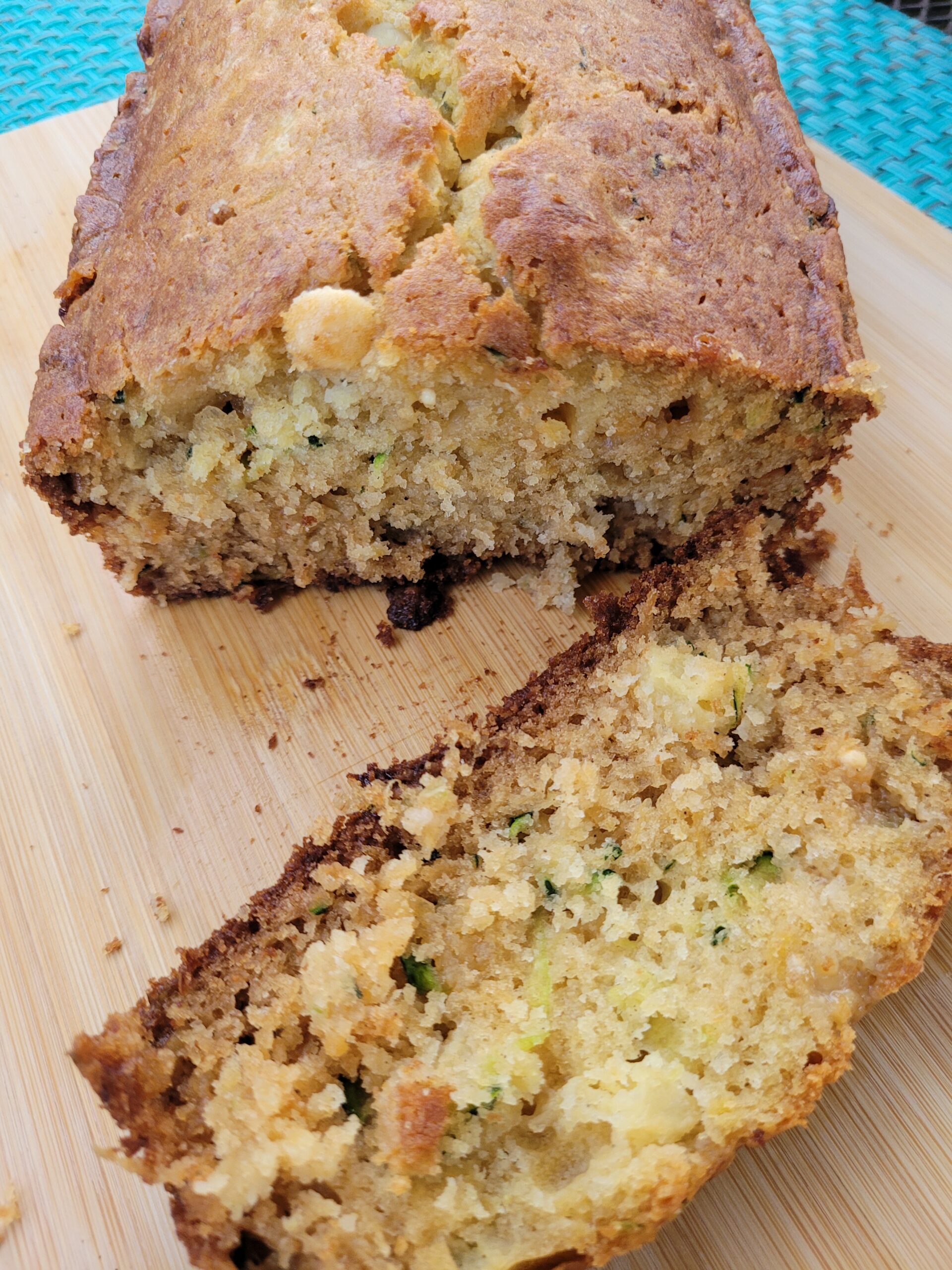 You are currently viewing Pineapple Zucchini Bread with White Chocolate Chips